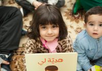 15,700 كتاب تغيّر حياة آلاف الأطفال اللاجئين والمحرومين… قصة نجاح مبادرة “تبنّ مكتبة”