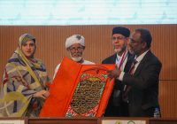 بالتعاون مع مجمع اللغة العربية بالشارقة وبعنوان: “وسائل نشر العربية واستراتيجيات تطويرهابدعم حاكم الشارقة.. اختتام أعمال المؤتمر الدولي لنشر العربية في إفريقيا 2025 بالتعاون مع مجمع اللغة العربية بالشارقة وبعنوان: “وسائل نشر العربية واستراتيجيات تطويرهابدعم حاكم الشارقة.. اختتام أعمال المؤتمر الدولي لنشر العربية في إفريقيا 2025