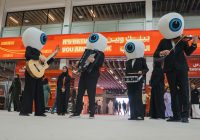 “النظرة الموسيقية” يملأ ممرّات “الشارقة الدولي للكتاب” بالإيقاع والدهشة “النظرة الموسيقية” يملأ ممرّات “الشارقة الدولي للكتاب” بالإيقاع والدهشة