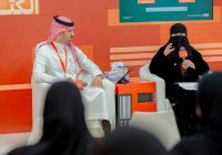 هيفاء الحمدان: الأديب والحرفي يلتقيان في لحظة الوعي الجمالي وصناعة المعنى هيفاء الحمدان: الأديب والحرفي يلتقيان في لحظة الوعي الجمالي وصناعة المعنى