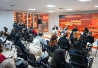 روائيون عرب في “الشارقة الدولي للكتاب”: الرواية تُعيد كتابة التاريخ وتُنصف الهامش روائيون عرب في “الشارقة الدولي للكتاب”: الرواية تُعيد كتابة التاريخ وتُنصف الهامش