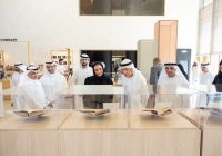 بيت الحكمة يحتفيبكنوز معرفية من مقتنيات جامعة الإمارات عبر معرض “المخطوطات: هوية وتنميةمستدامة” بيت الحكمة يحتفيبكنوز معرفية من مقتنيات جامعة الإمارات عبر معرض “المخطوطات: هوية وتنميةمستدامة”